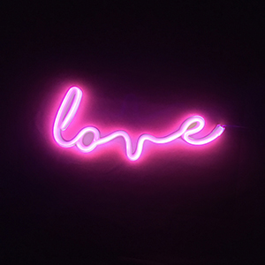 Love 35x15 cm